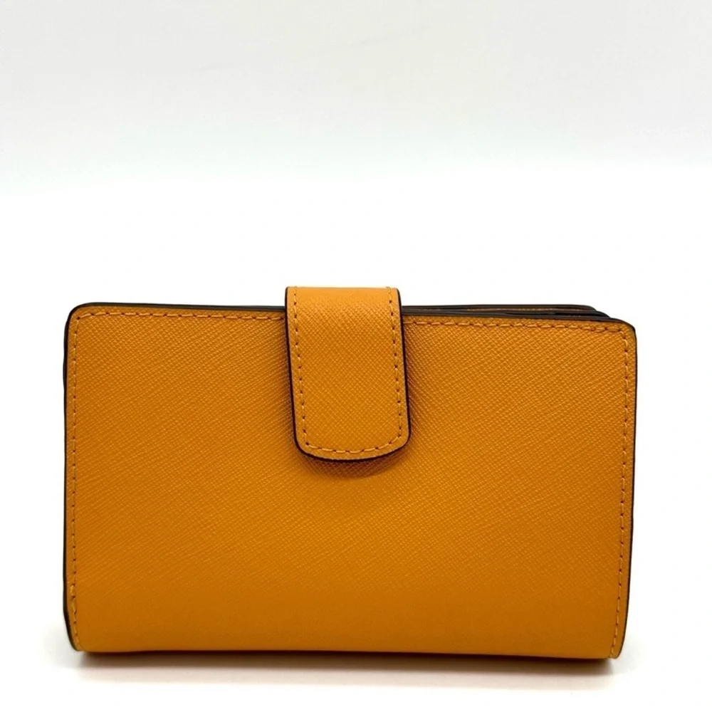 Michael Kors Medium Bifold Zip Chain Wallet Cider